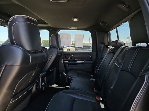 Used 2024 RAM 2500 Limited AWD/4WD image 19