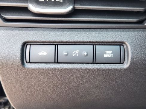 Certified 2025 Nissan Altima 2.5 S FWD image 23