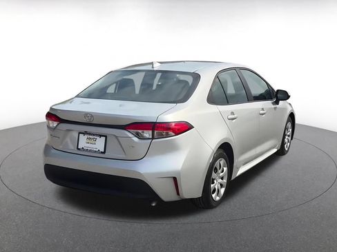 Used 2025 Toyota Corolla LE FWD image 14