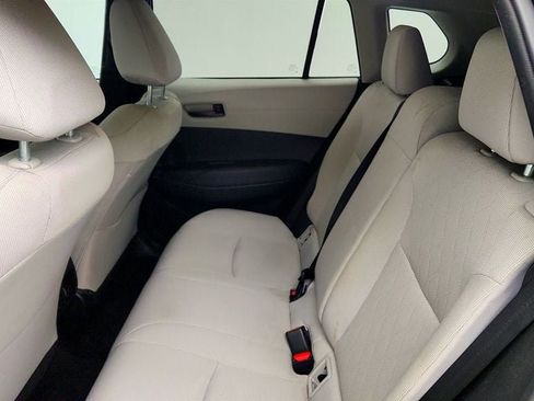 Used 2025 Toyota Corolla Cross L FWD image 18