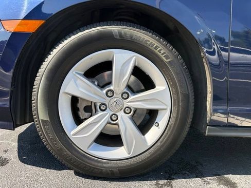 Used 2019 Honda Odyssey EX-L image 11