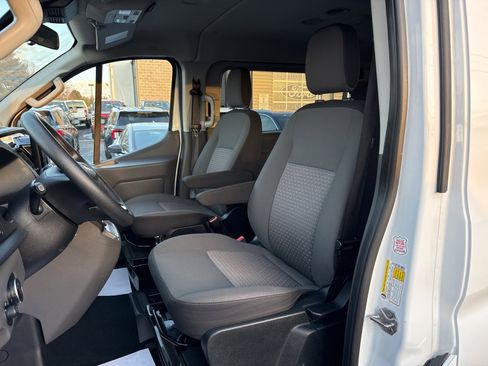 Used 2023 Ford Transit 350 XLT image 2