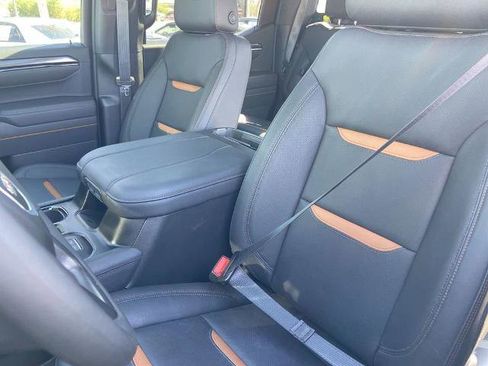 Used 2026 GMC Sierra 1500 AT4 w/ Technology Package image 16