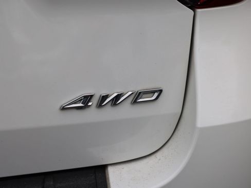 Certified 2022 Ford Explorer ST-Line w/ Class IV Trailer Tow Package image 32