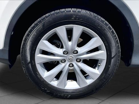 Used 2013 Toyota RAV4 Limited AWD/4WD image 11