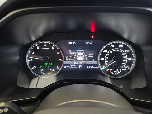 Used 2024 Mitsubishi Outlander SE Black Edition FWD image 21