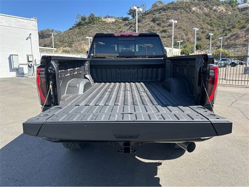 New 2026 GMC Sierra 2500 AT4X image 31