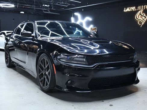 Used 2016 Dodge Charger R/T Scat Pack w/ Beats Audio Group RWD image 5
