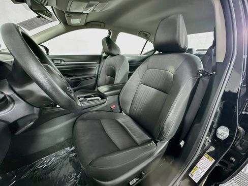 Used 2023 Nissan Altima 2.5 SV FWD image 20
