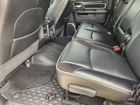 Used 2022 RAM 2500 Laramie w/ Night Edition AWD/4WD image 30