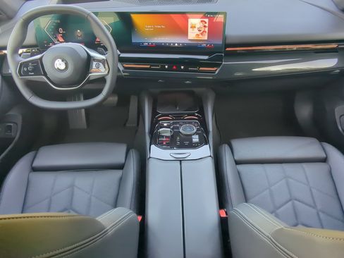 Used 2026 BMW 530i RWD image 50