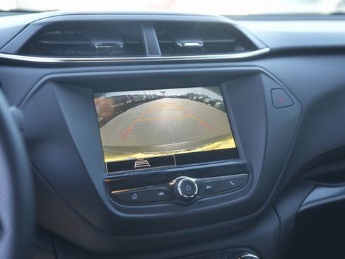 Used 2022 Chevrolet TrailBlazer RS image 26