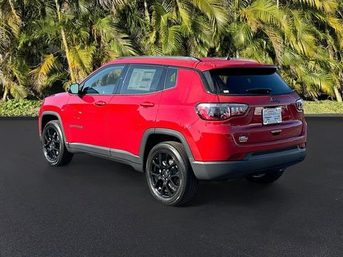 New 2026 Jeep Compass Latitude image 3