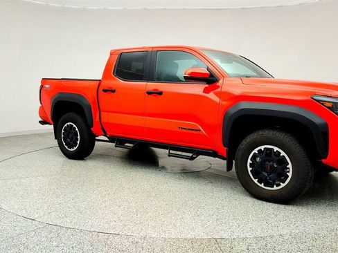 Used 2024 Toyota Tacoma TRD Off-Road w/ TRD Off Road Upgrade Package image 3