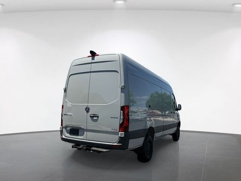 New 2026 Mercedes-Benz Sprinter 2500 image 7