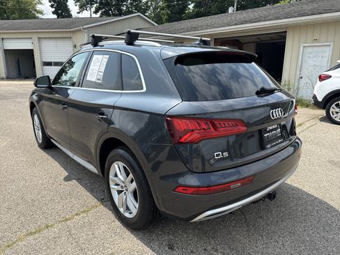 Used 2020 Audi Q5 2.0T Premium w/ Convenience Package AWD/4WD image 8