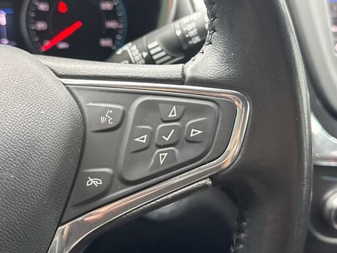 Used 2020 Chevrolet Equinox LT w/ Sport Edition FWD image 26