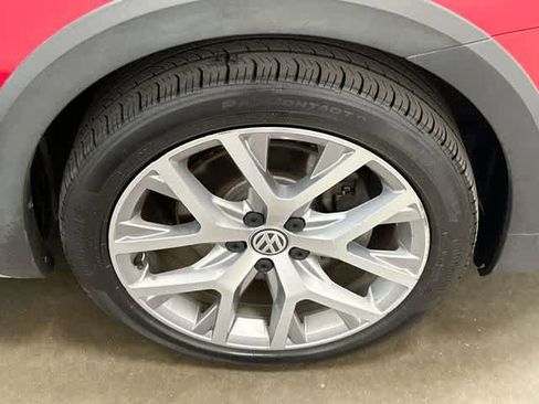 Used 2017 Volkswagen Golf Alltrack SEL AWD/4WD image 5