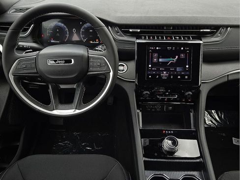 New 2026 Jeep Grand Cherokee Laredo X AWD/4WD image 11