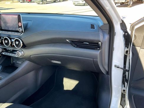 Used 2024 Nissan Sentra SV w/ All-Weather Package image 18