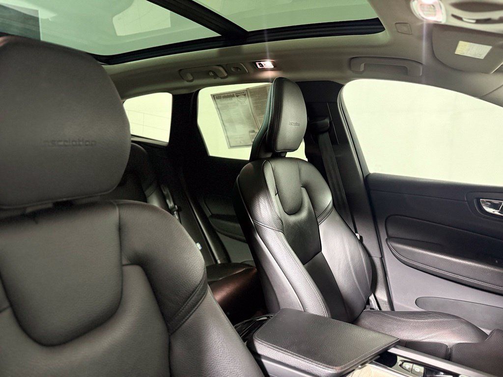 Used 2019 Volvo XC60 T6 Inscription AWD/4WD image 26