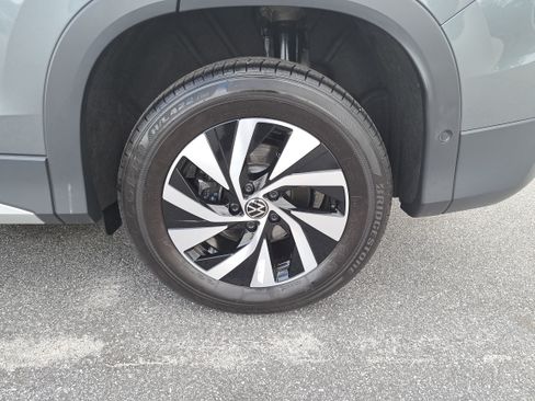 Certified 2025 Volkswagen Tiguan S AWD/4WD image 30