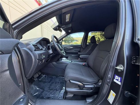 Used 2019 Honda Passport Sport image 7