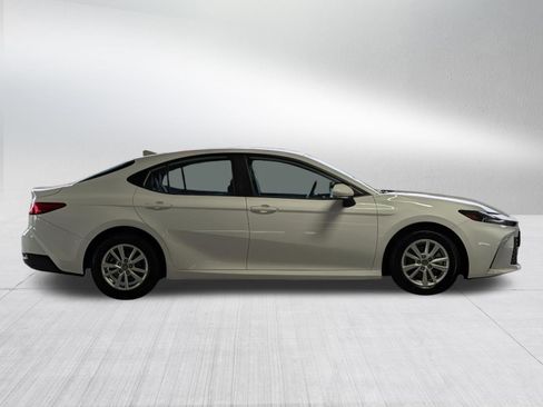 Certified 2025 Toyota Camry LE FWD image 9