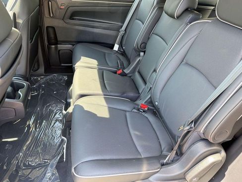 New 2026 Honda Odyssey Elite image 14