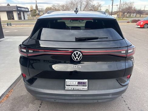 Used 2021 Volkswagen ID.4 Pro w/ ID.4 Protection Package image 7