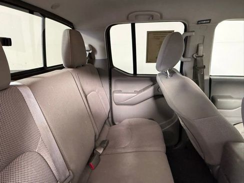 Used 2019 Nissan Frontier SV AWD/4WD image 45