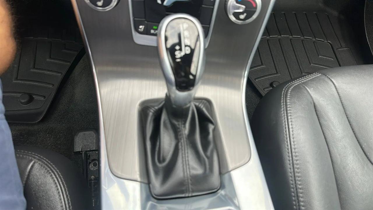 Used 2016 Volvo S60 T5 Premier AWD/4WD image 35