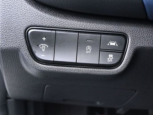 Used 2023 Kia Seltos S FWD image 15