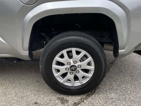Used 2024 Toyota Tacoma SR5 image 8