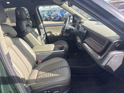 Used 2024 Rivian R1S Adventure AWD/4WD image 25