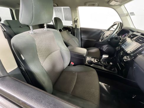 Used 2021 Toyota 4Runner TRD Off-Road image 25