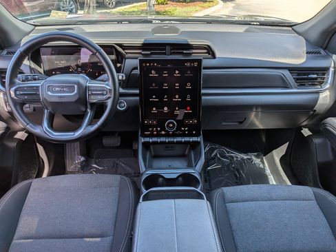 Used 2025 GMC Terrain Elevation FWD image 16