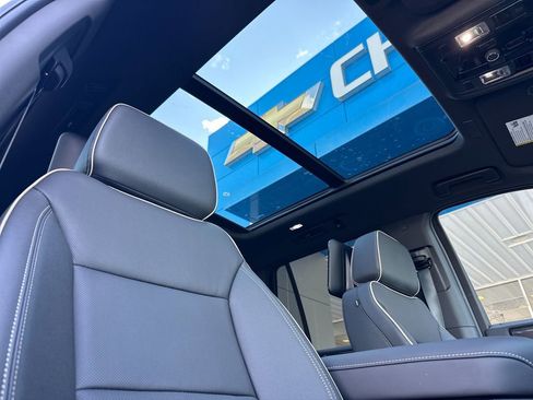 New 2026 GMC Yukon Elevation w/ Elevation Premium Package image 18