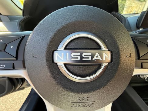 Used 2025 Nissan Altima 2.5 SV w/ SV Special Edition Package AWD/4WD image 18