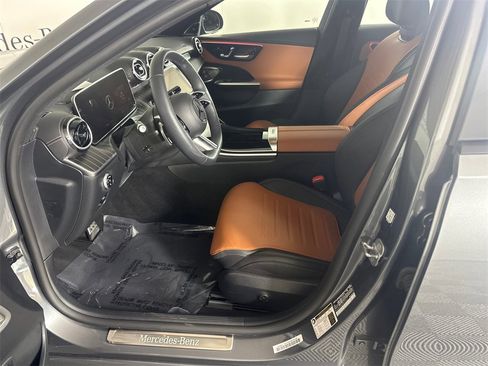 Certified 2024 Mercedes-Benz GLA 250 image 41