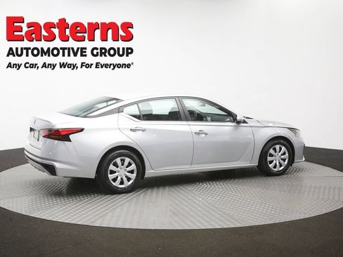 Used 2023 Nissan Altima 2.5 S FWD image 41