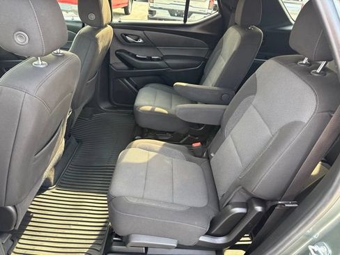 Used 2023 Chevrolet Traverse LT AWD/4WD image 22