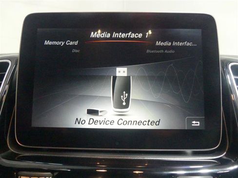 Used 2017 Mercedes-Benz GLS 550 4MATIC image 44