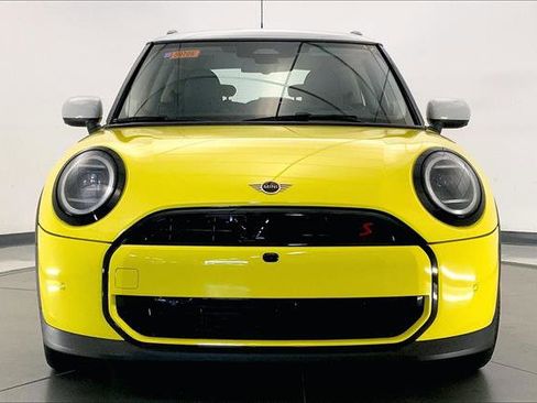 Certified 2025 MINI Cooper S image 2