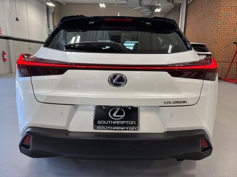 Used 2019 Lexus UX 250h w/ Premium Package AWD/4WD image 6