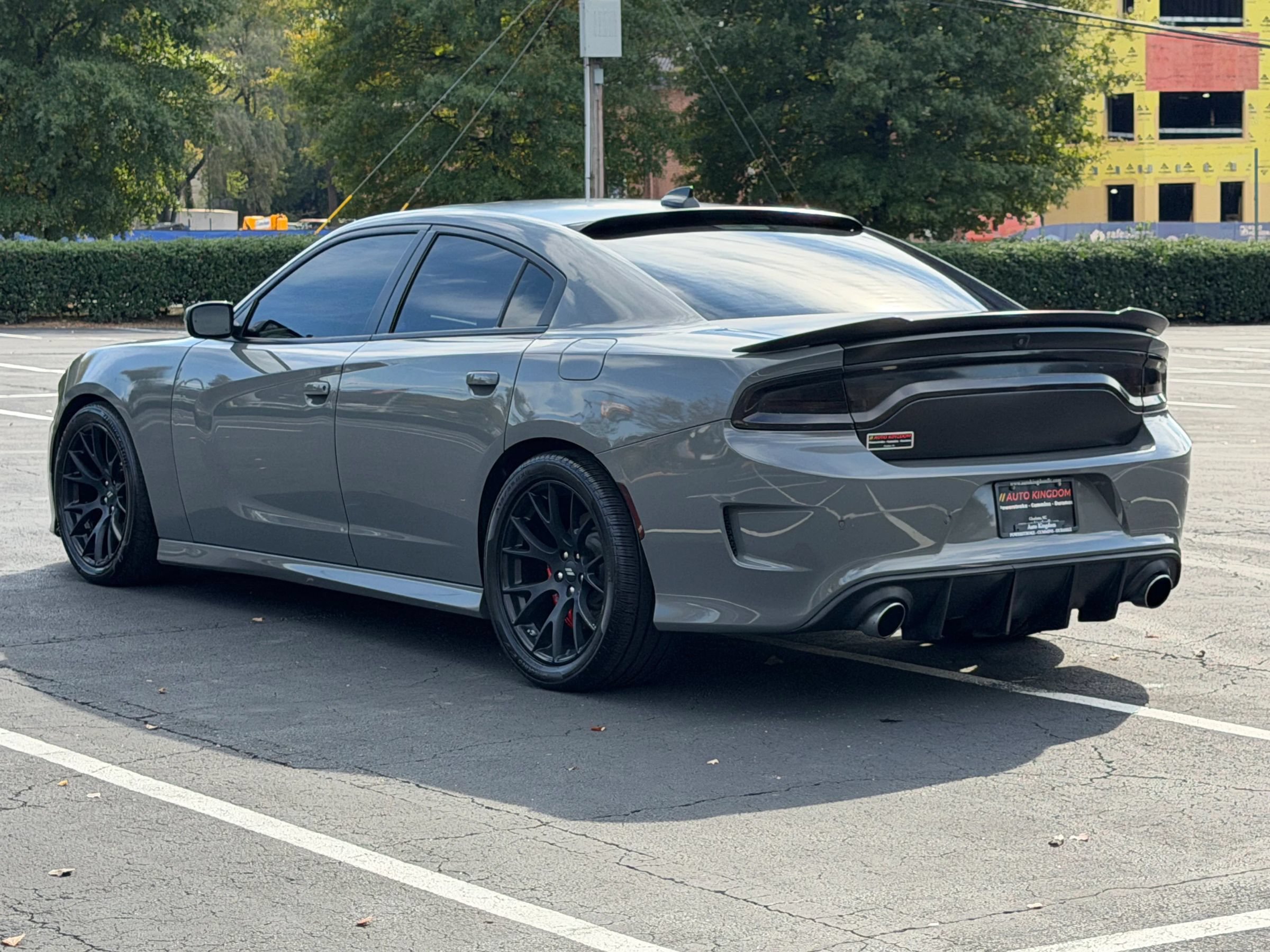 Used 2018 Dodge Charger R/T Scat Pack w/ Dynamics Package RWD image 9