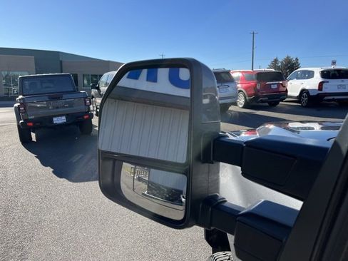 Used 2021 Ford F350 Limited image 25