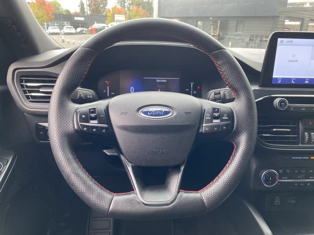 Used 2025 Ford Escape ST-Line Select AWD/4WD image 18