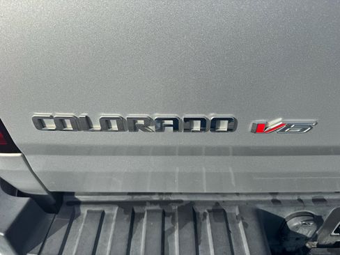 Used 2020 Chevrolet Colorado Z71 image 23