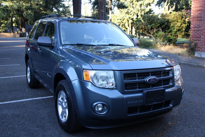 Used 2011 Ford Escape 2WD Hybrid image 2